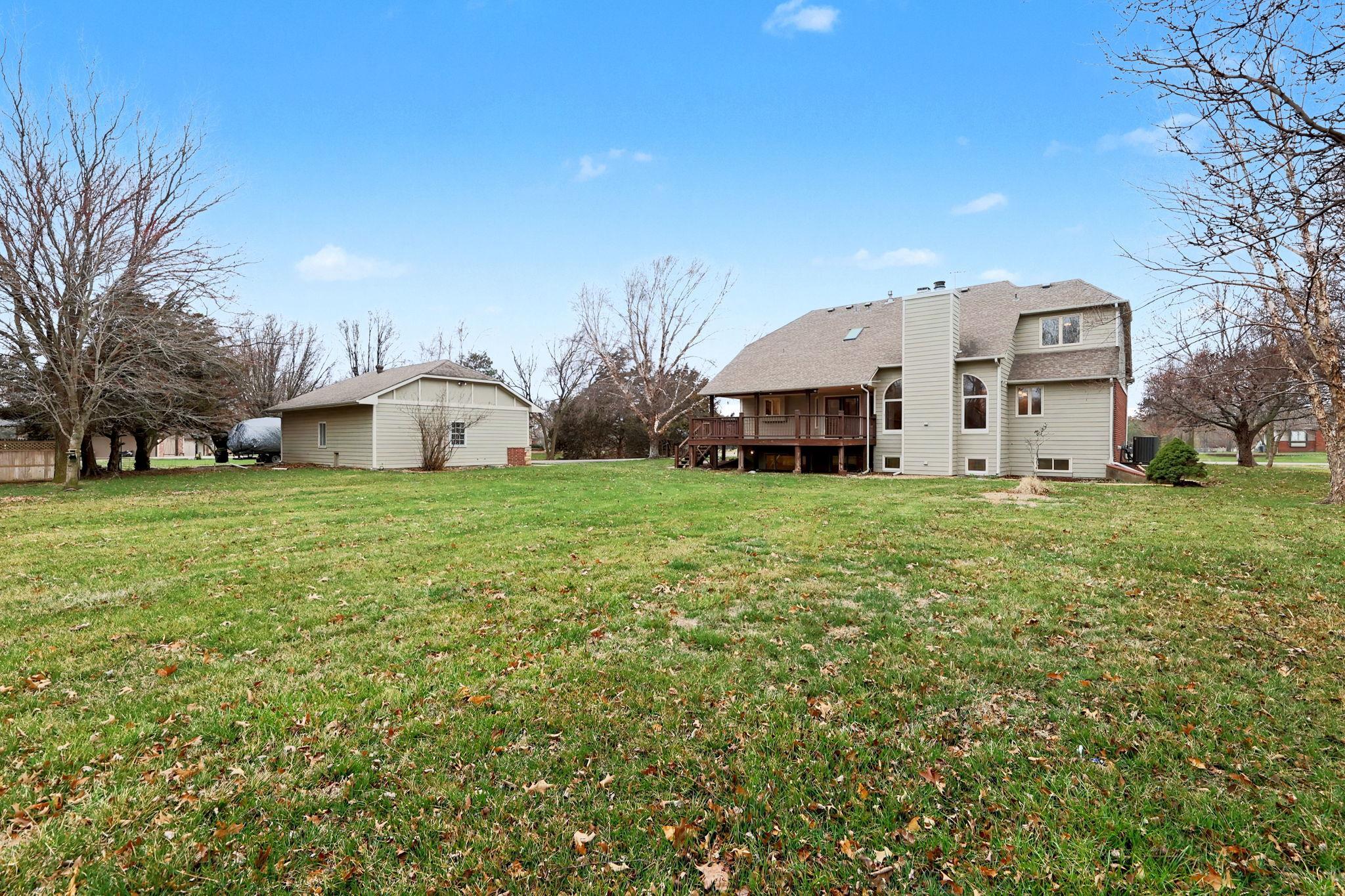 2318 N Cedar Downs Ln