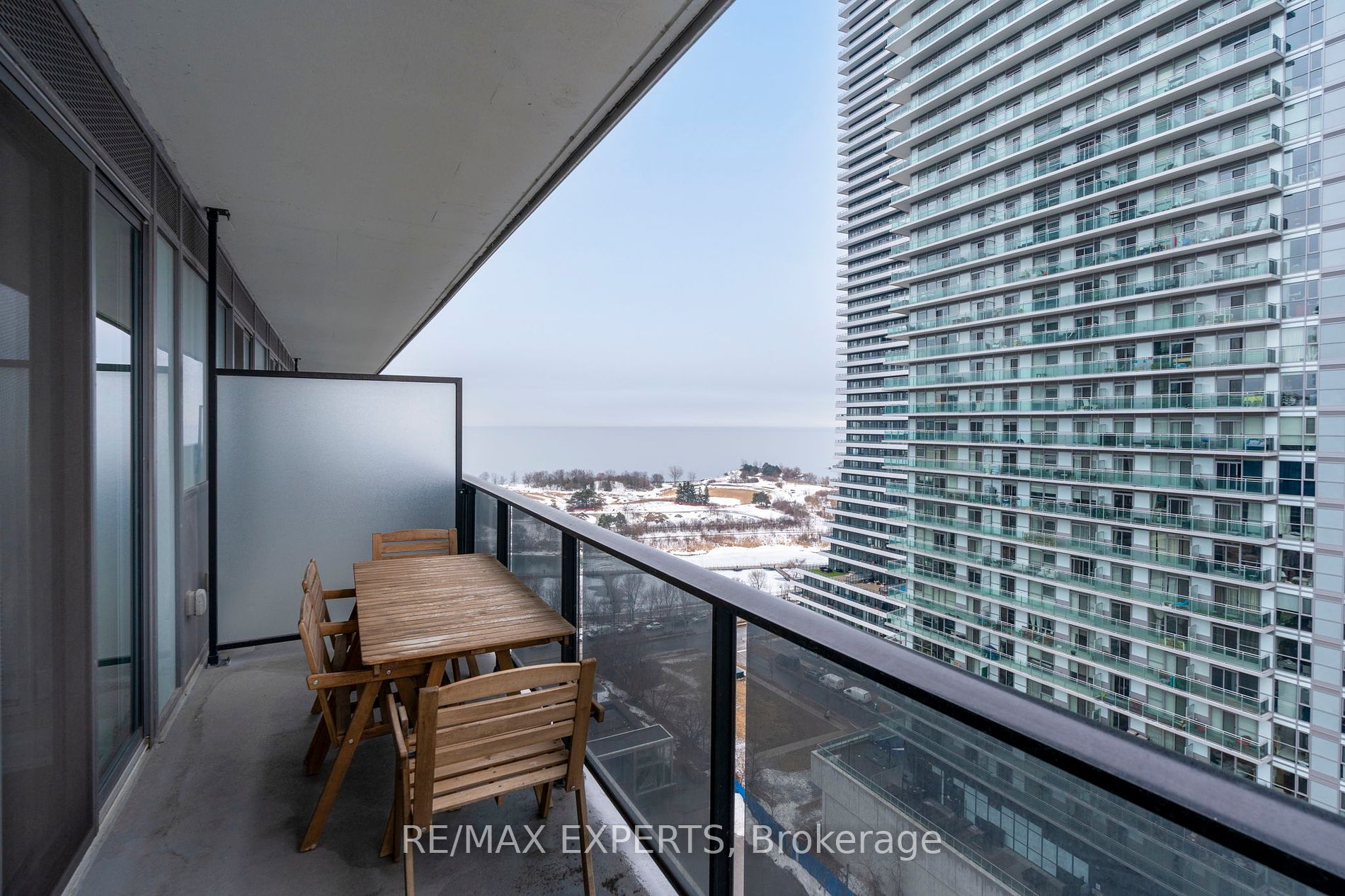 70 Annie Craig Dr 1609