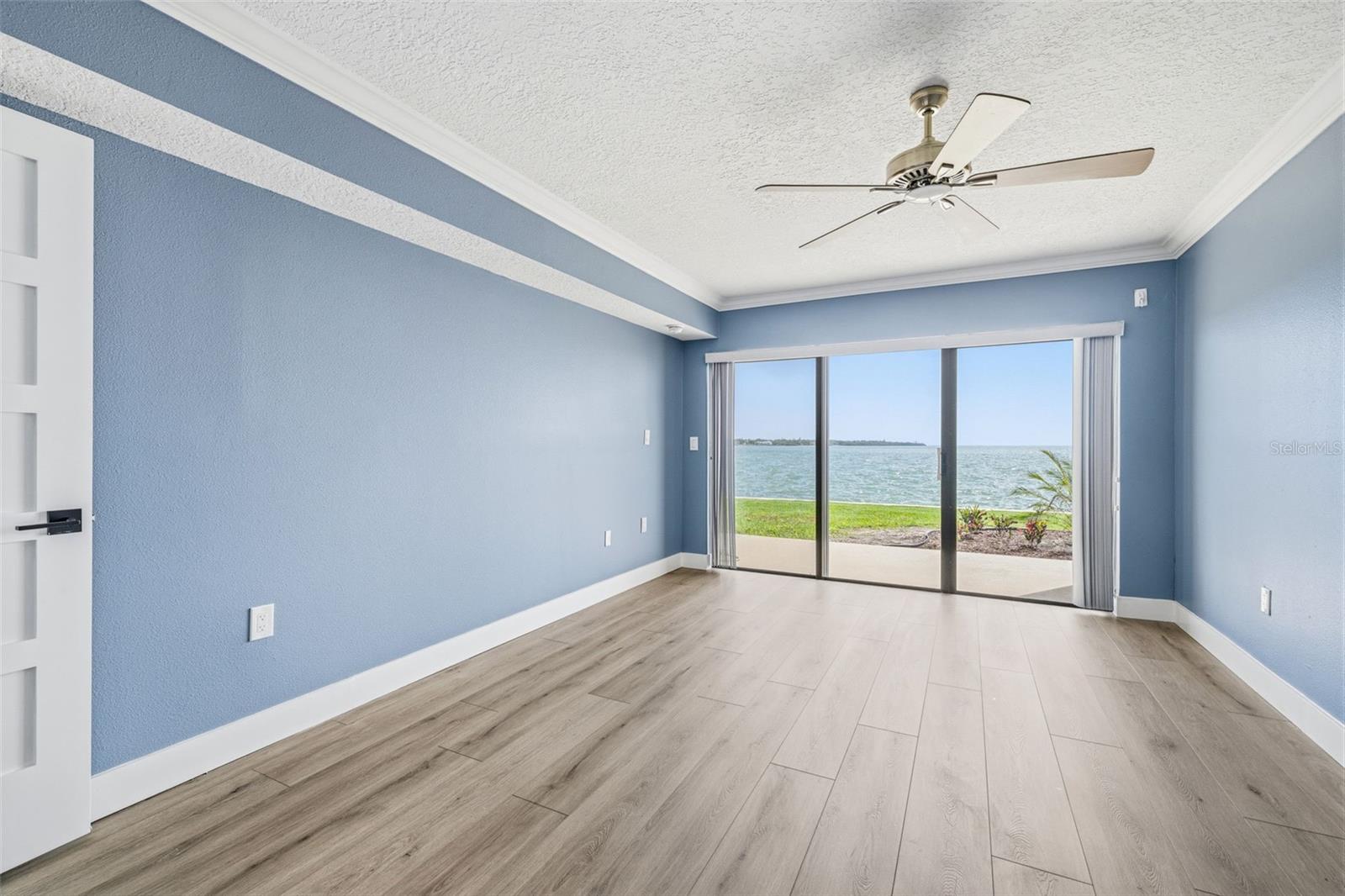 7520 Sunshine Skyway Lane S T22