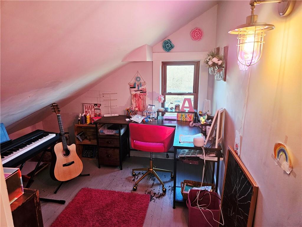 33253 Cedar Niles Road