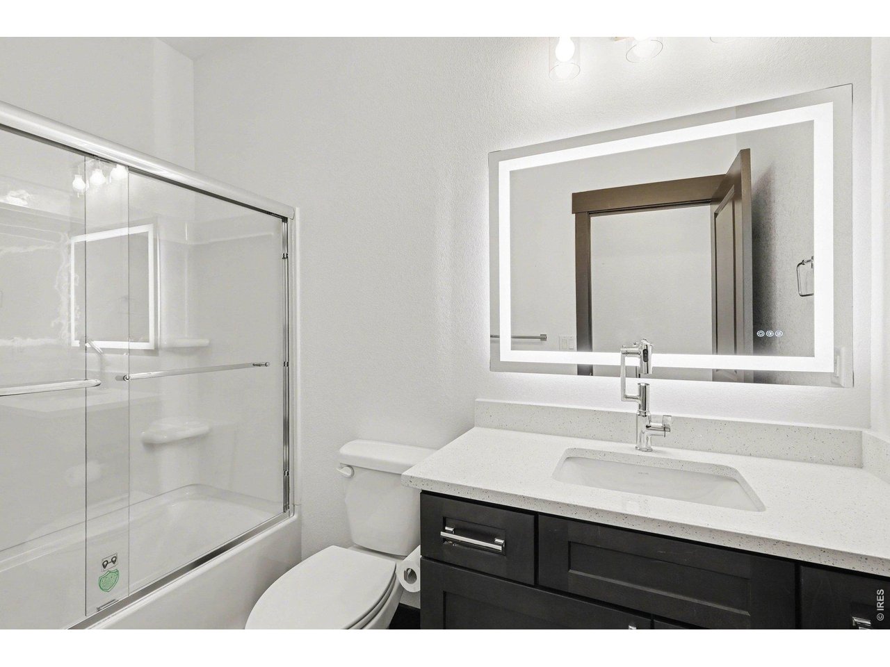 16505 Fairbanks Ct N