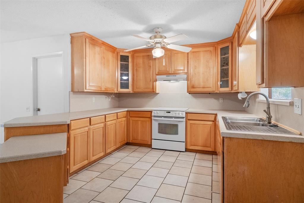 12012 Quail Run Road