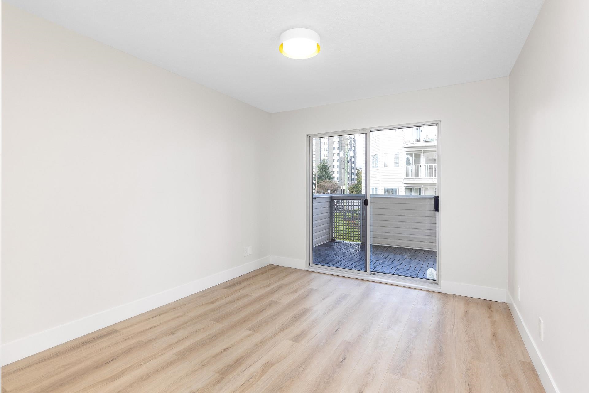 22213 Selkirk Avenue 102