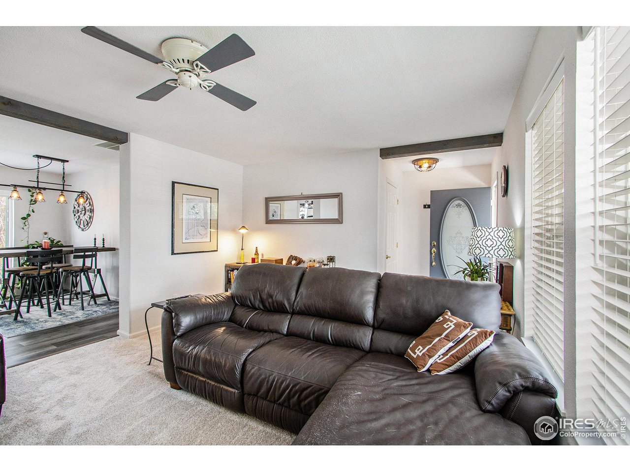 121 Victoria Dr