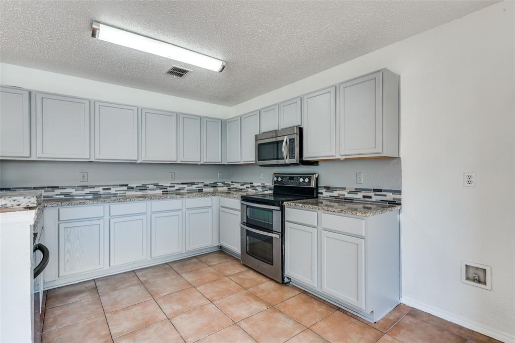 10141 Chapel Rock Drive