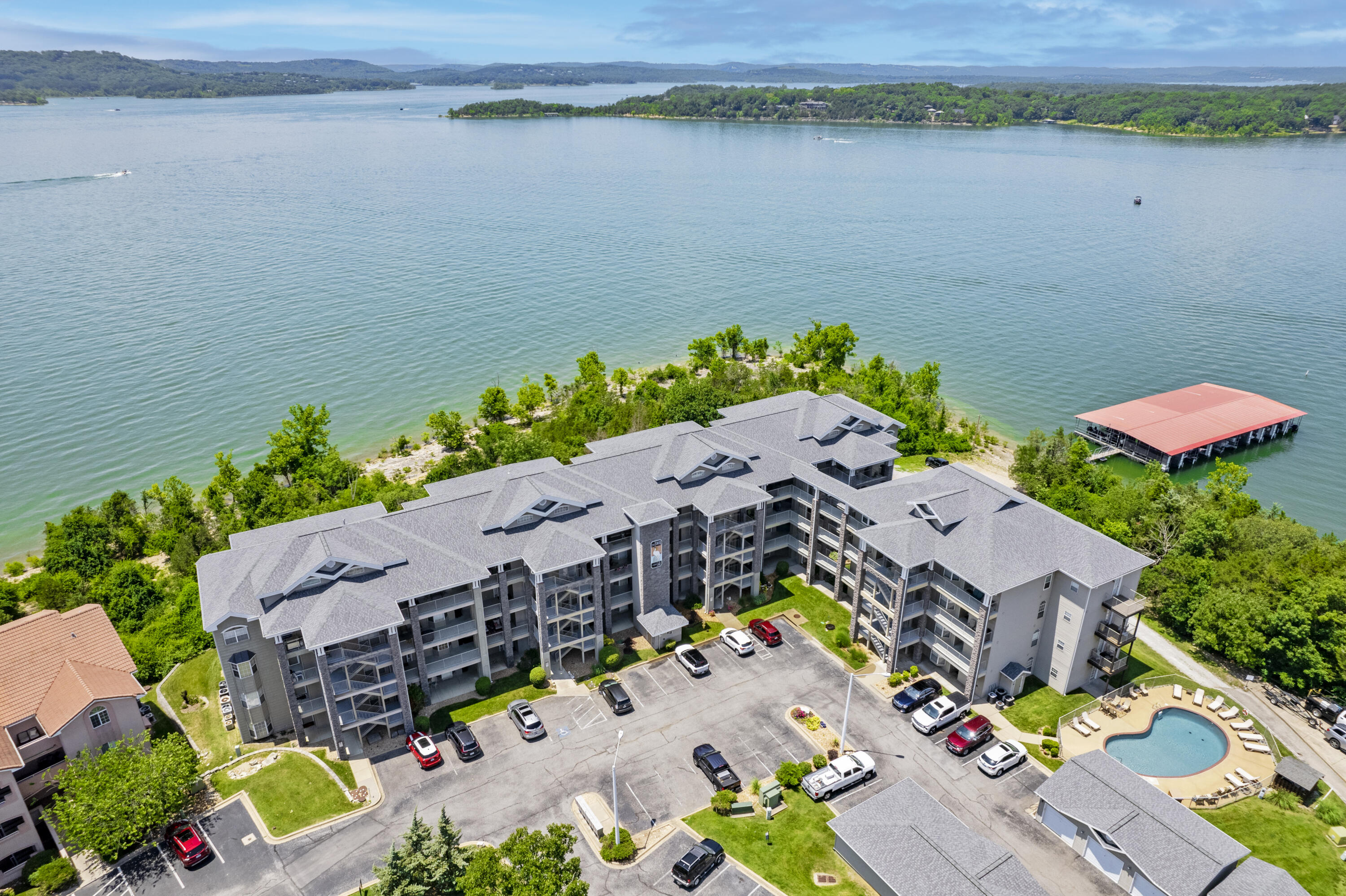 680 Emerald Pointe Drive 1