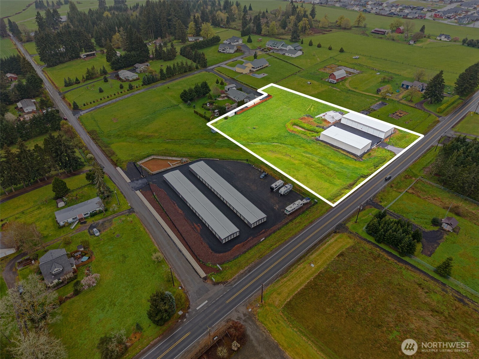 Excellent investment opportunity with brand new storage units already fully booked and a waiting list in place. Phase two is ready for development, creating immediate upside for future growth. Generous 14x14x45 units are ideal for RV storage, vehicles, recreational gear, business inventory, and more. Prime location just 1.5 miles from I-5 makes this property both convenient and highly desirable.