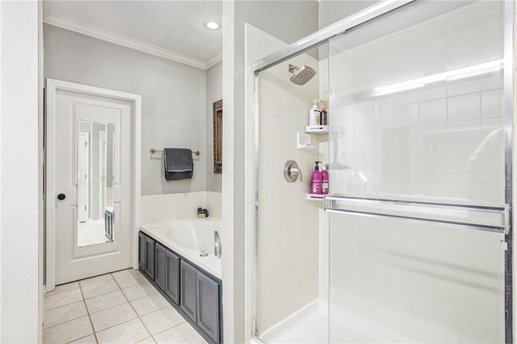 2105 NE 107th Terrace