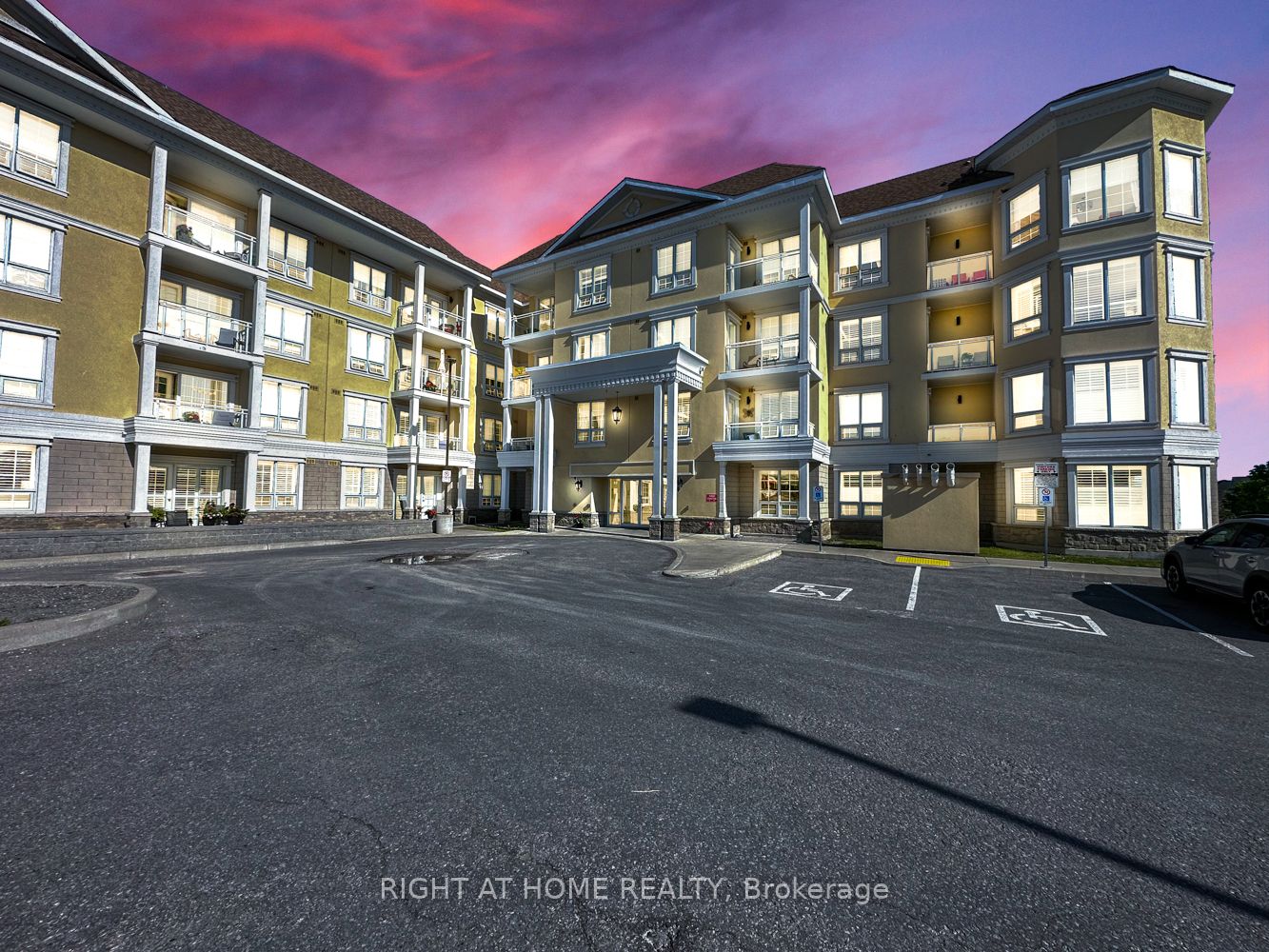 21 Brookhouse Dr 116