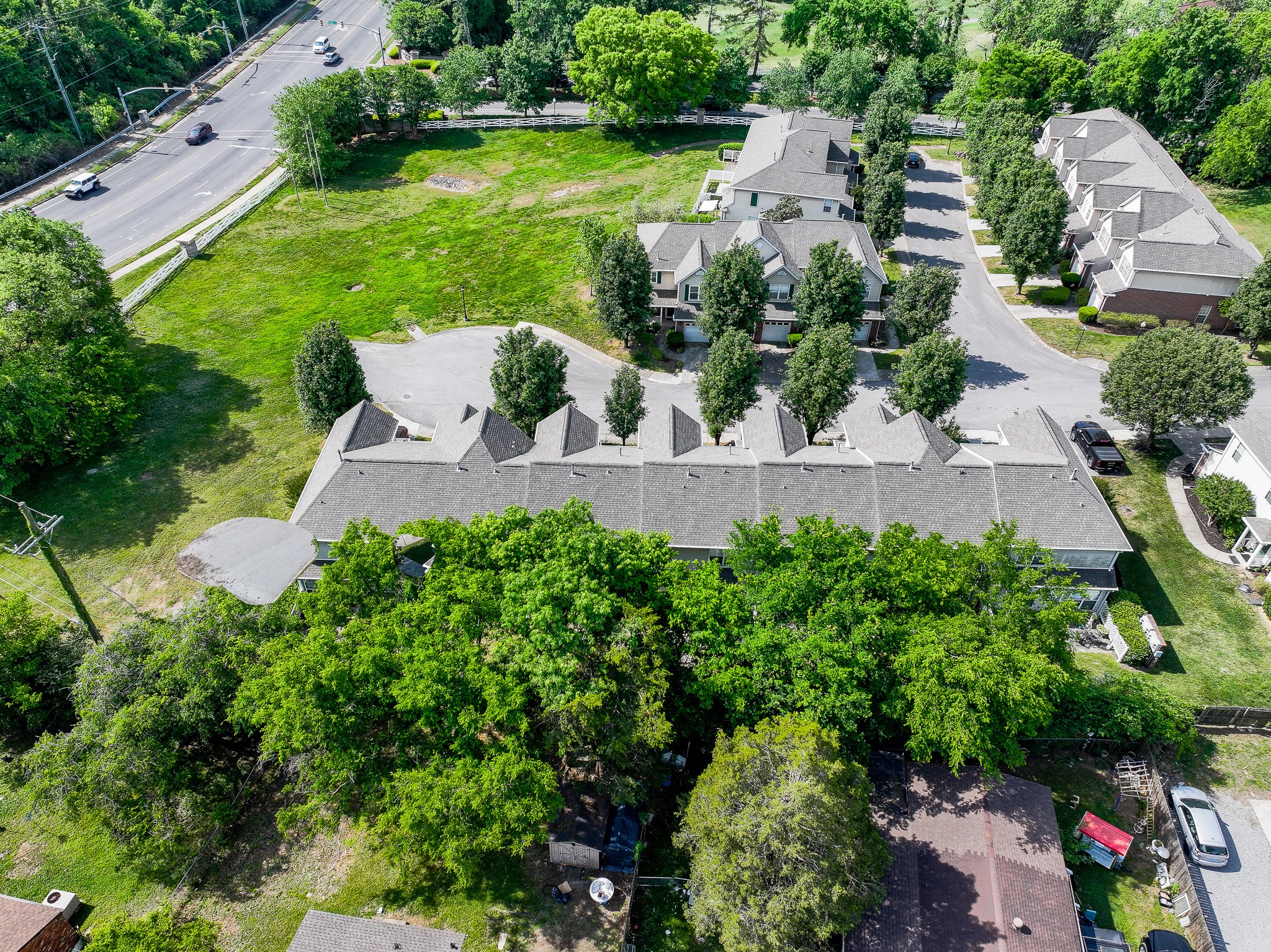 2126 Nashboro Blvd
