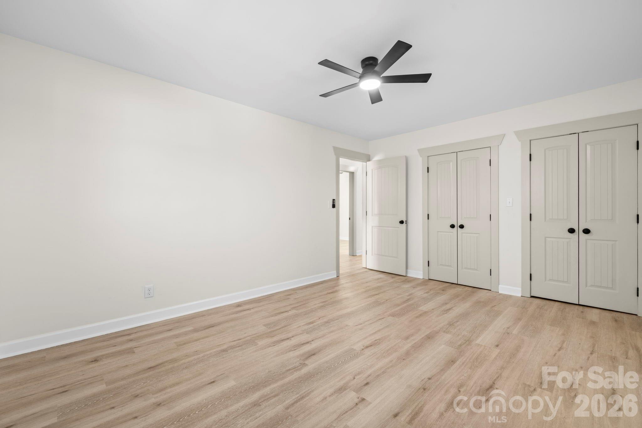 106 Royalwood Drive
