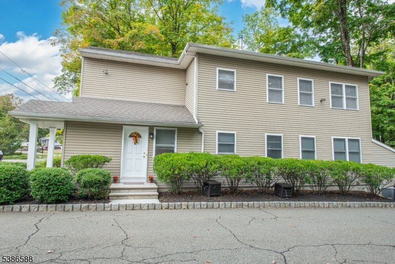 61 Norman Rd, Rockaway Twp., NJ