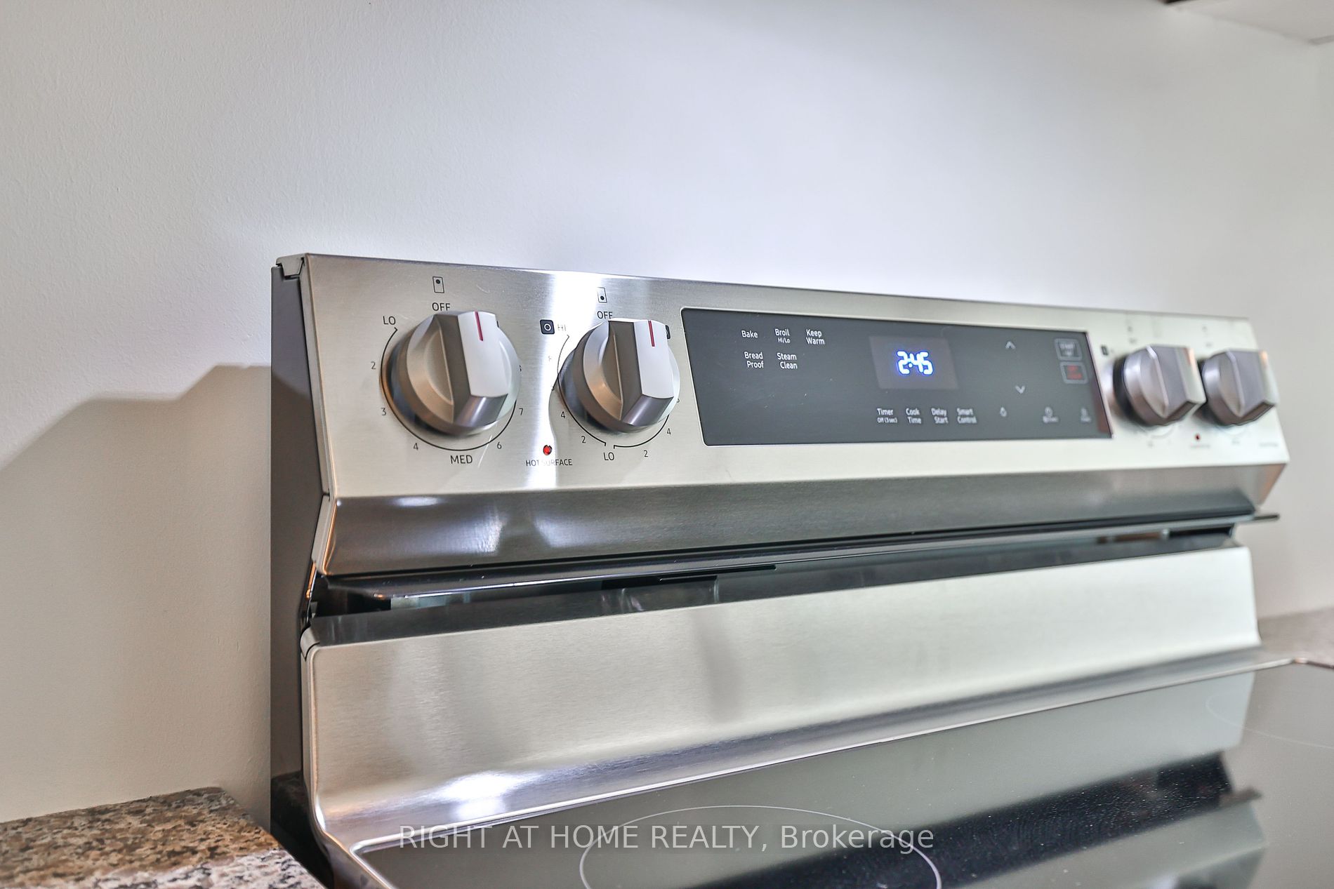 470 Gordon Krantz Ave 217