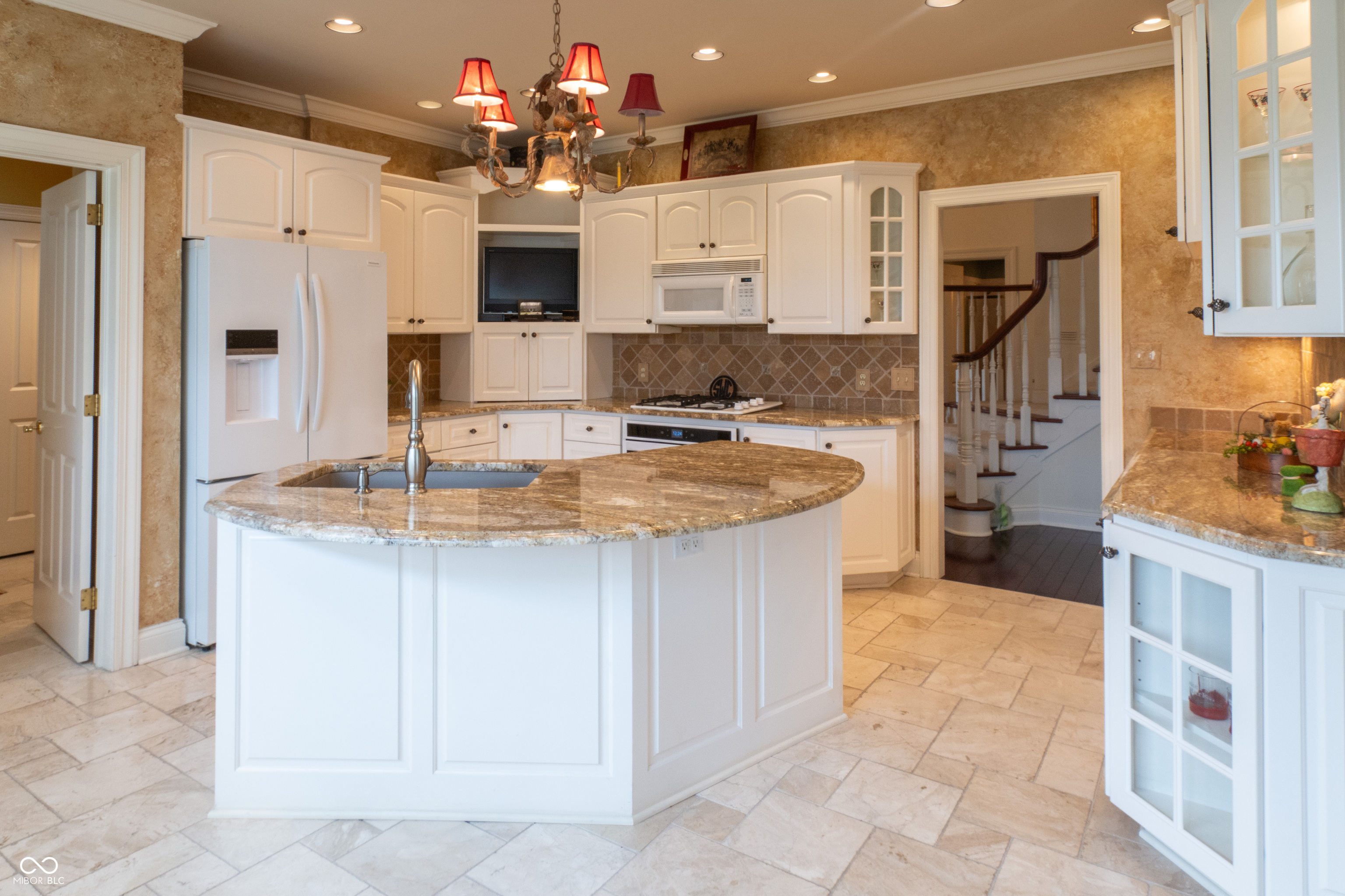 1700 Pathway Drive S