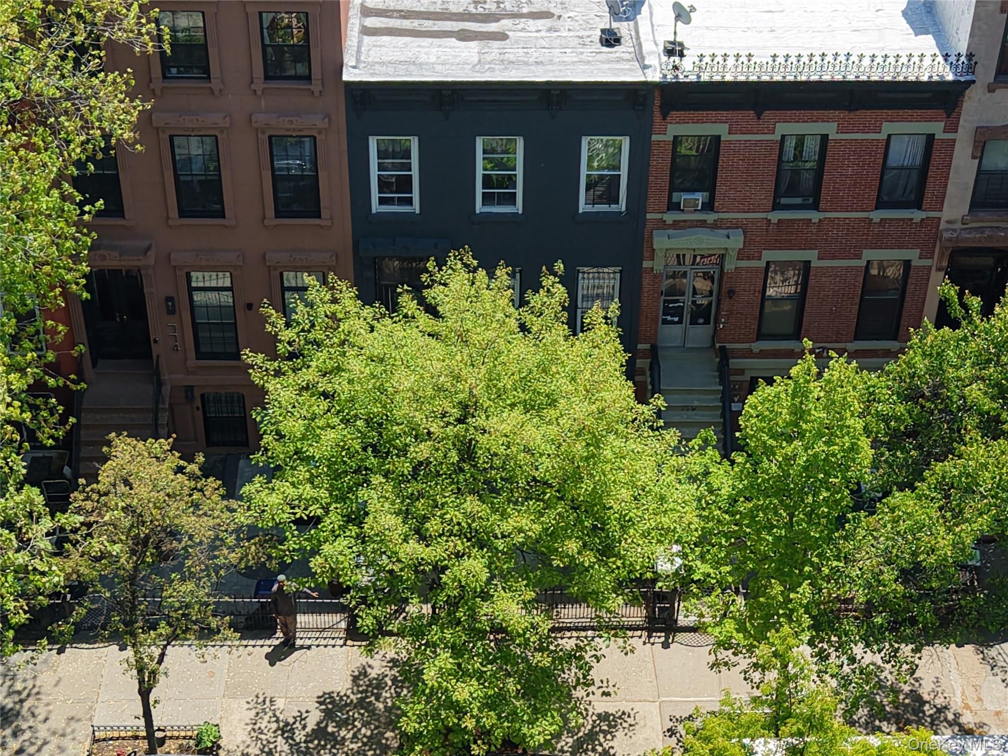 772 Quincy Street