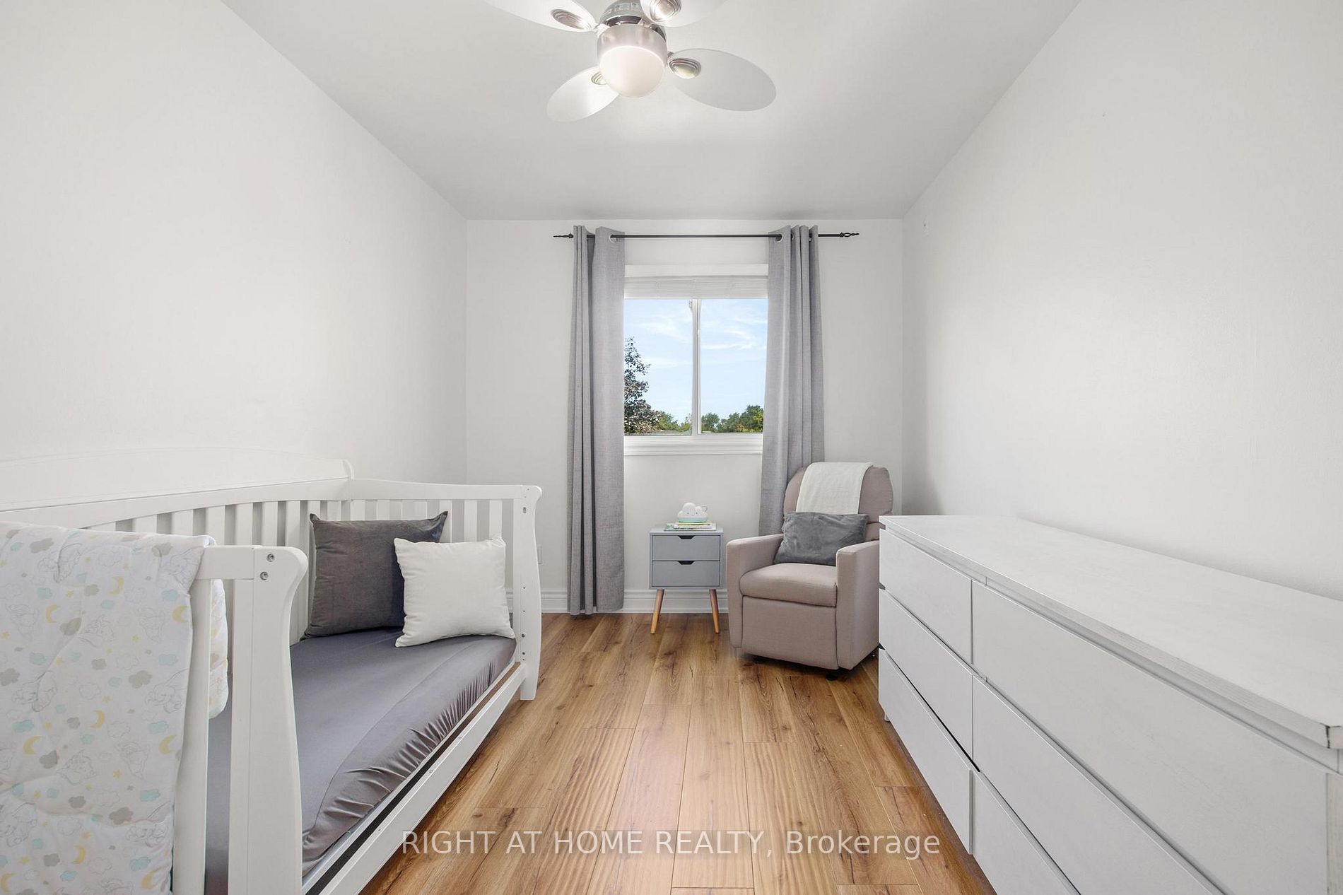 1020 Central Park Dr 82