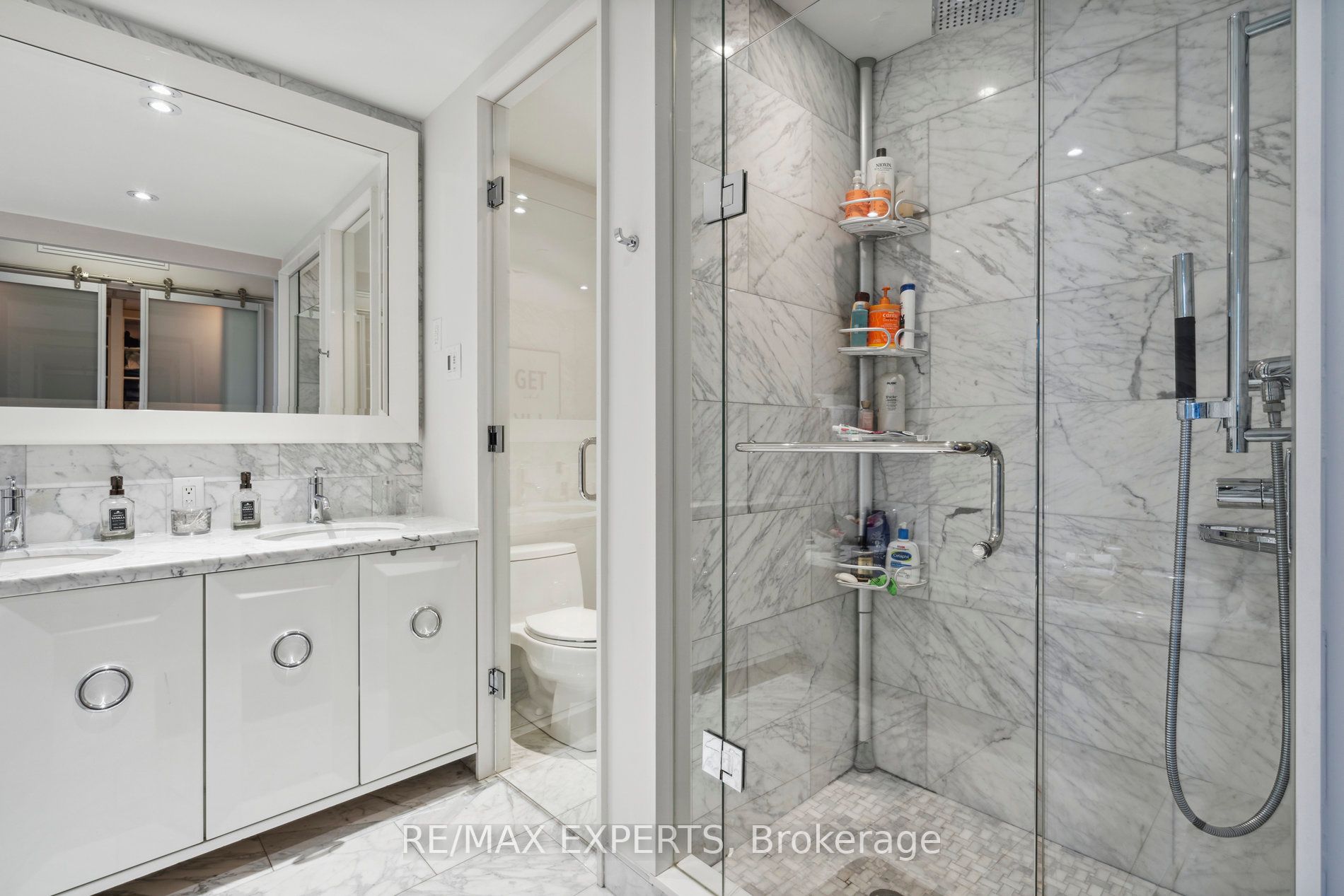 90 Park Lawn Rd PH-3007