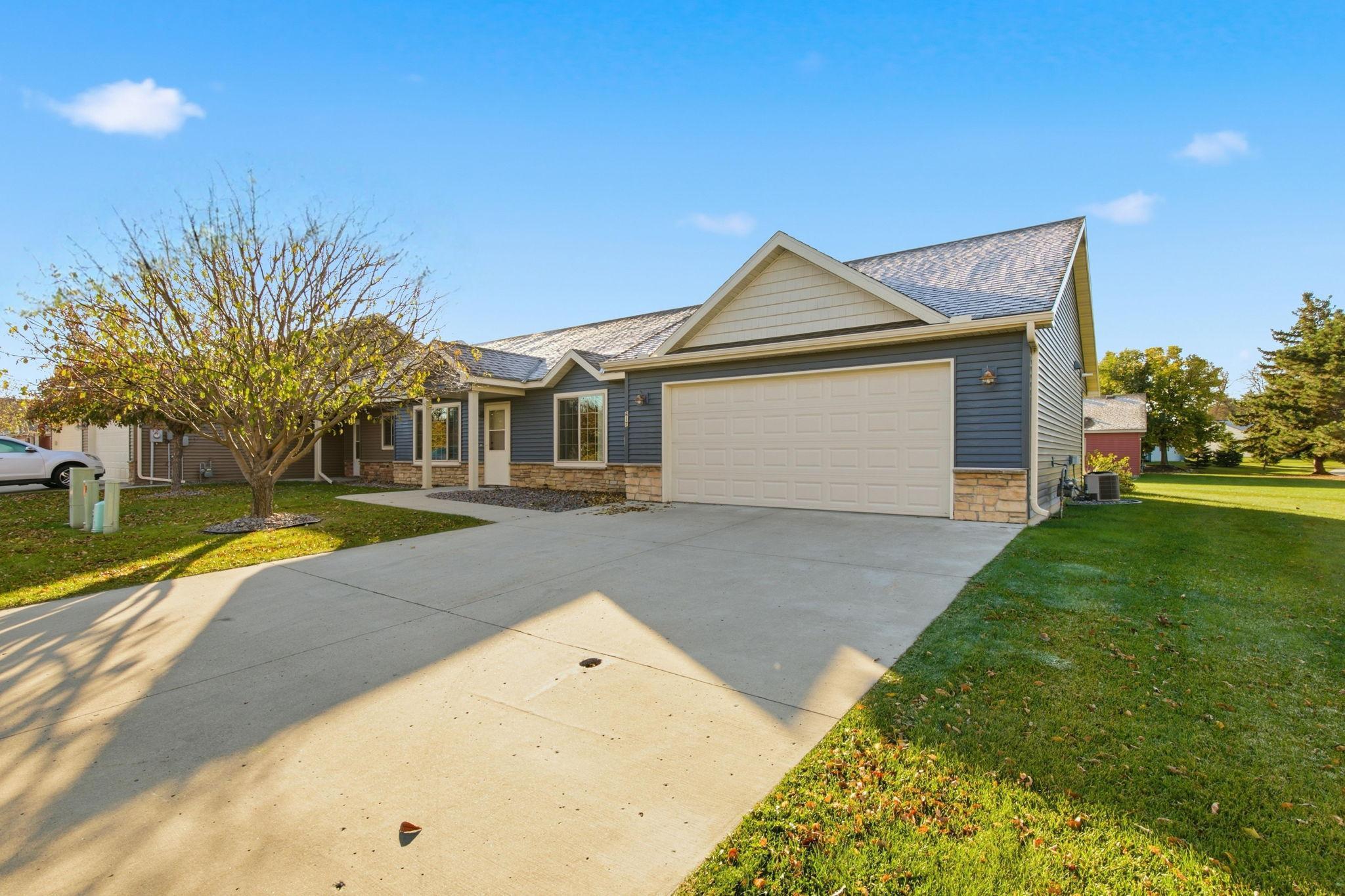 617 Cottonwood Avenue