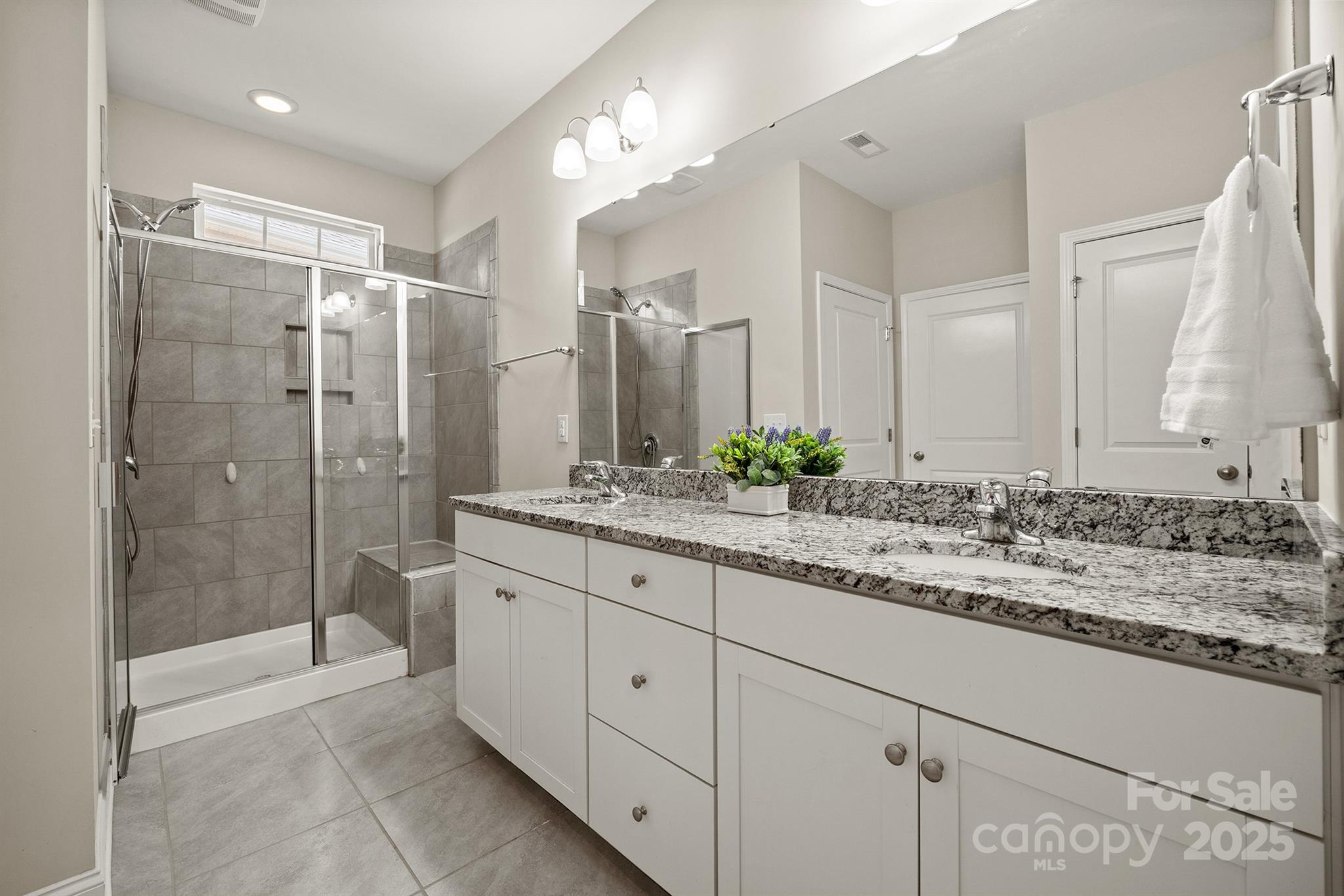 3692 Summer Haven Drive