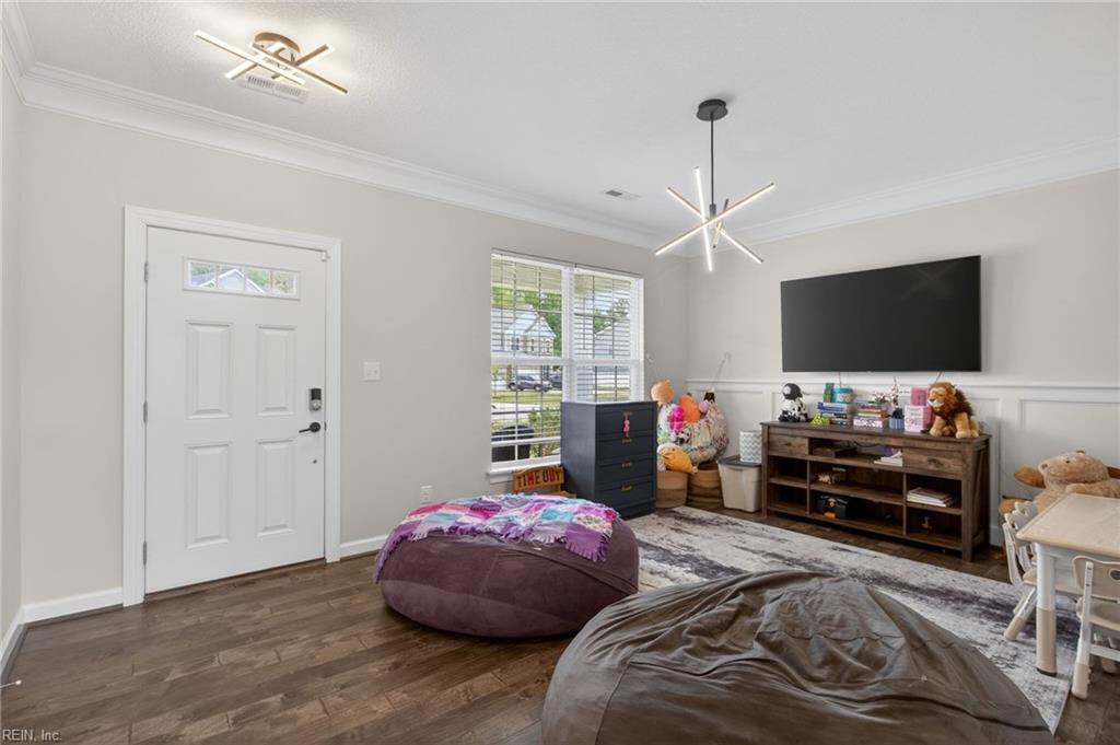 227 Manor Drive