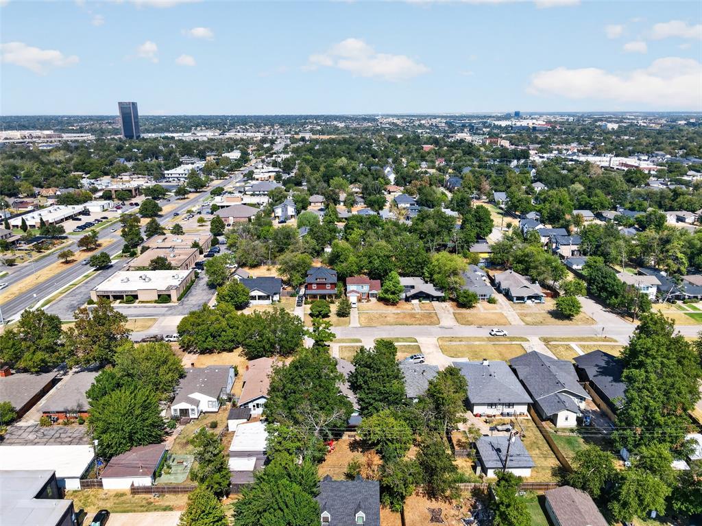 1216 NW 39th Street