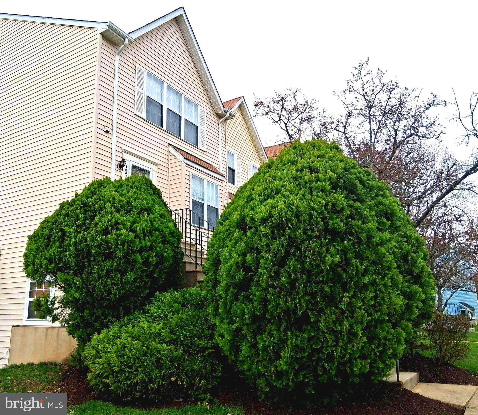 121 Firethorn Court 11-5