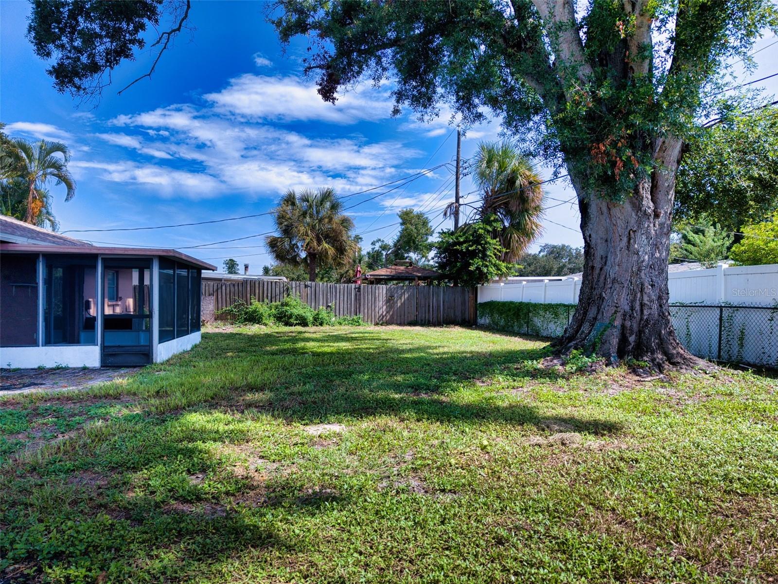 4115 37th Street W