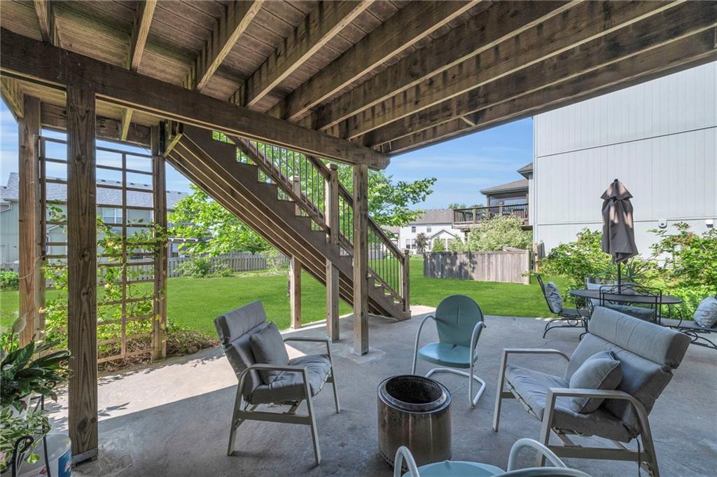 2301 NE 110th Street