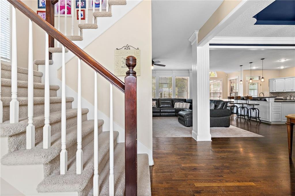 9407 W 124th Terrace