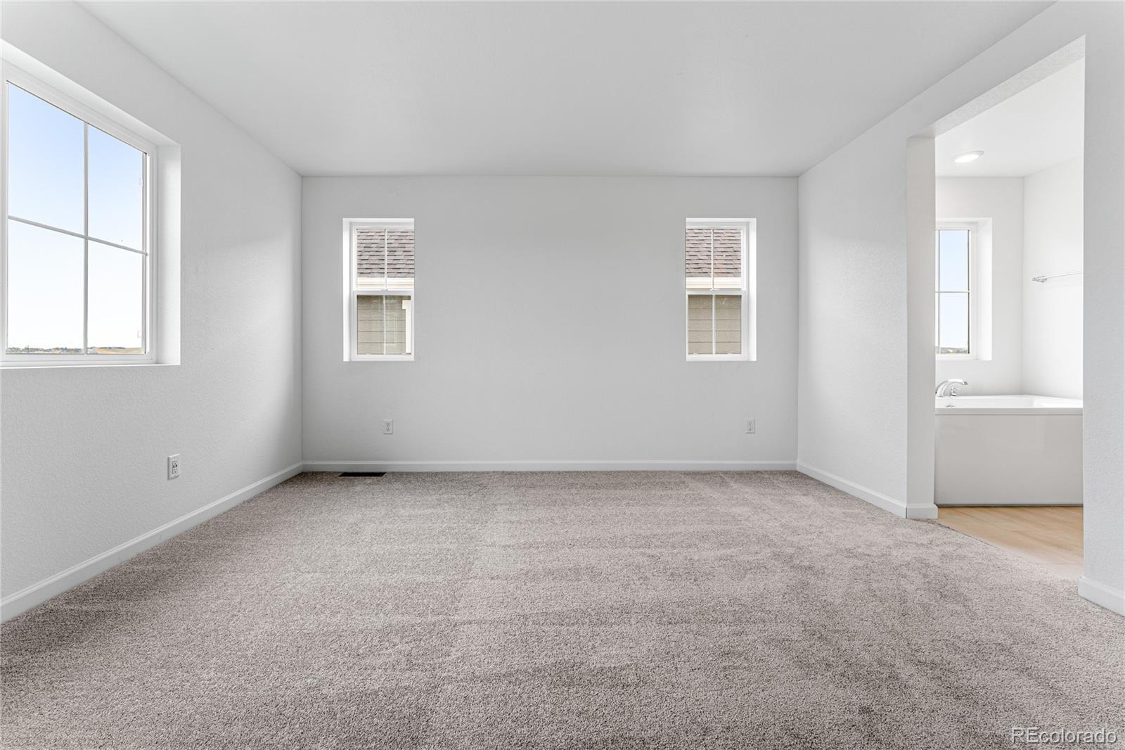 8944 Whiteclover Street