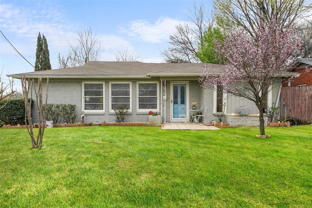 Charming corner-lot home in Fort Worth! This inviting 3-bedroom, 2-bath residence offers a comfortable layout with two spacious living areas, perfect for relaxing or entertaining. One of the living rooms is oversized and features a cozy pellet stove fireplace, creating the perfect gathering space during cooler months. The home sits on a desirable corner lot and showcases pride of ownership throughout. Conveniently located just minutes from downtown Fort Worth and close to popular destinations like the historic Fort Worth Stockyards, vibrant Sundance Square, and the scenic Trinity Trails. Enjoy easy access to shopping, dining, entertainment, and major highways while still having a comfortable place to call home.