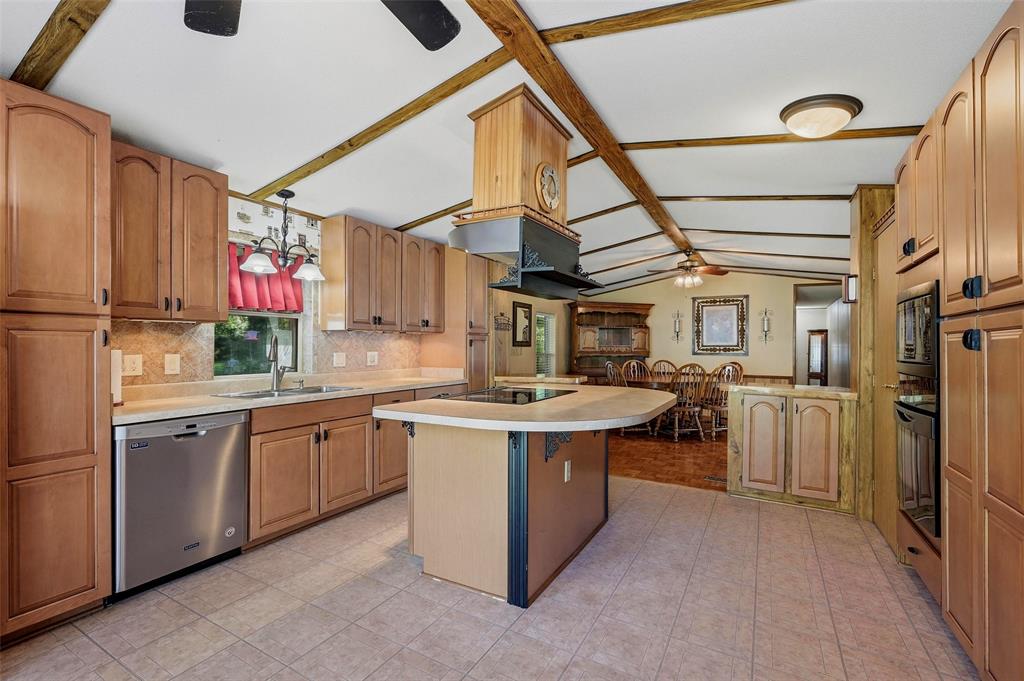 334 Graves Circle