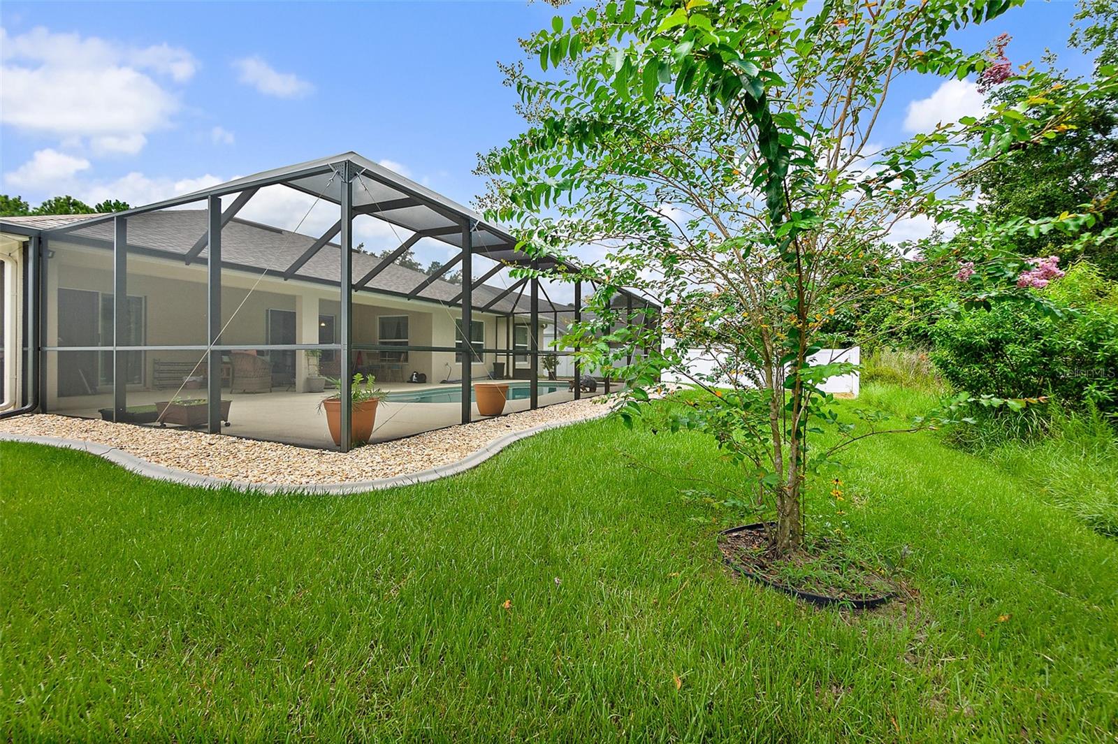 35 Fernmill Lane