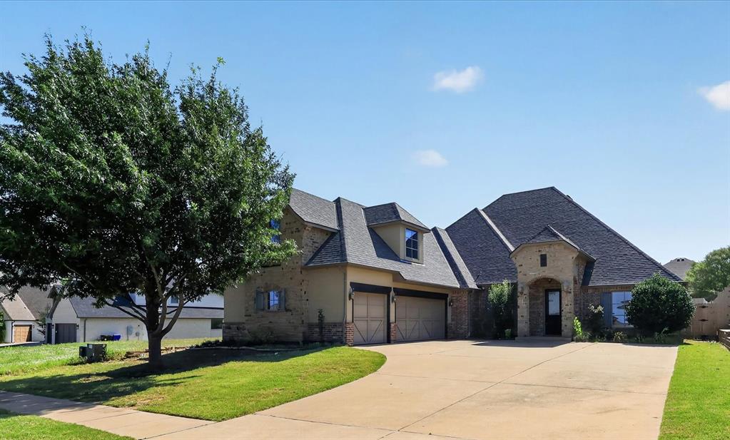 Is your current home busting at the seams? Do you need more space? Would you like to upgrade your current situation by moving into west Norman's Las Colinas community? Then, start packing!!! 3009 Cordova Court is already the best-priced home in Las Colinas. The neighborhood is preferred. The floorplan is spacious. The amenities are gorgeous. This home features a study, formal dining, and 3 beds downstairs (including a primary suite w private patio access & a triple-head shower). Upstairs features a massive flex space w its own closet & ensuite full bath—ideal as a second primary suite or a multi-generational guest space. The kitchen is fully loaded w double ovens, a massive island, & a pot filler over the gas cooktop. It includes a 3-car garage, an in-ground storm shelter, a tankless hot water heater, a sprinkler system, a new privacy fence, and a roof that was replaced in 2021. Visit our Open House, or call for your private showing.