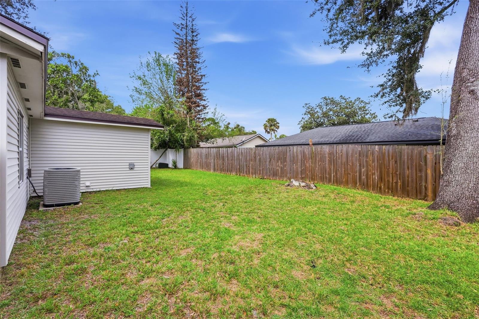 711 Thistle Place