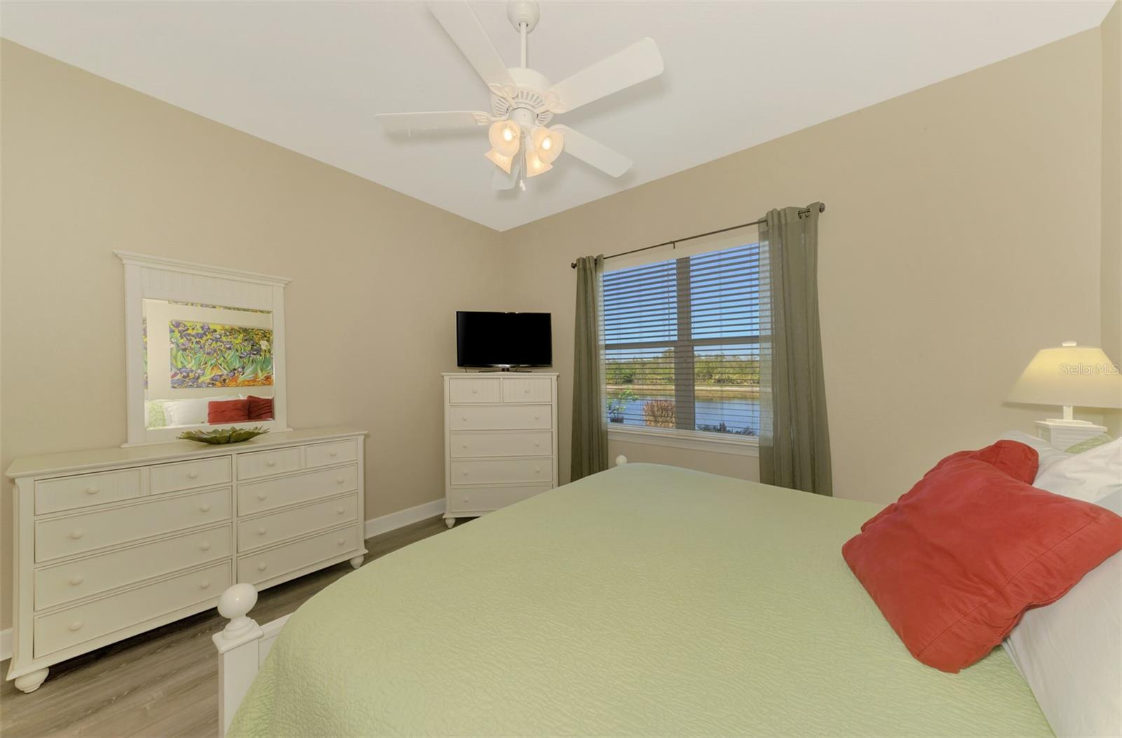 13091 Creekside Lane