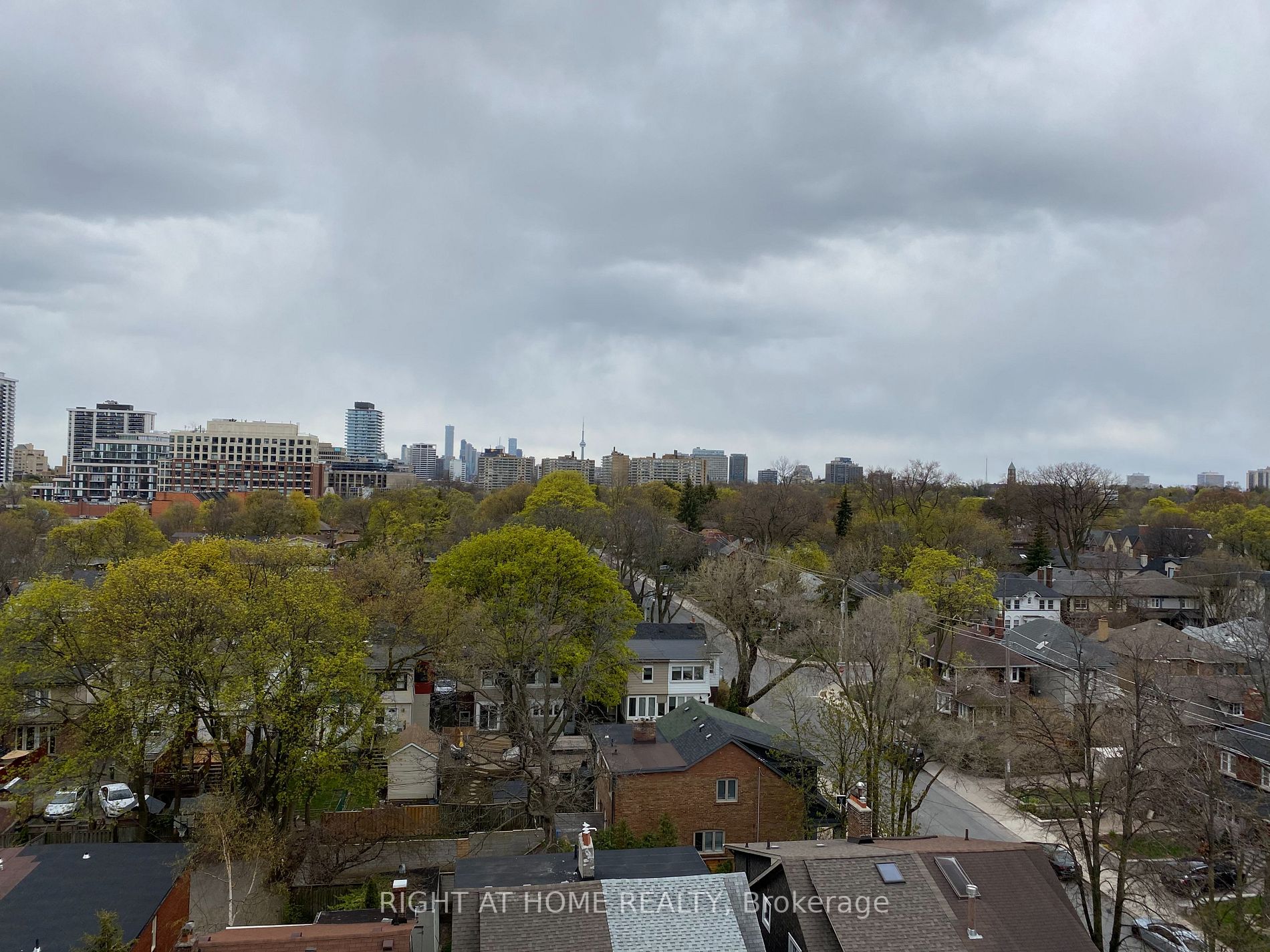 60 Berwick Ave 806