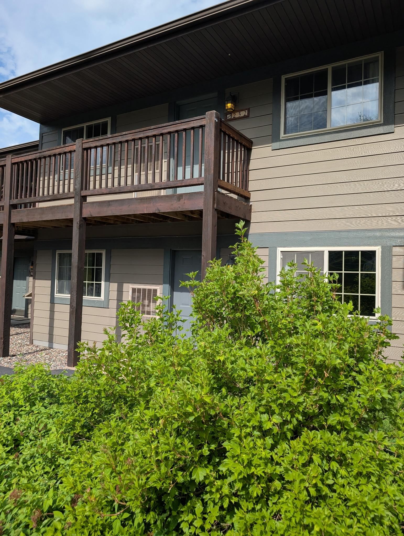 2012 Wild Eagle Lane 232