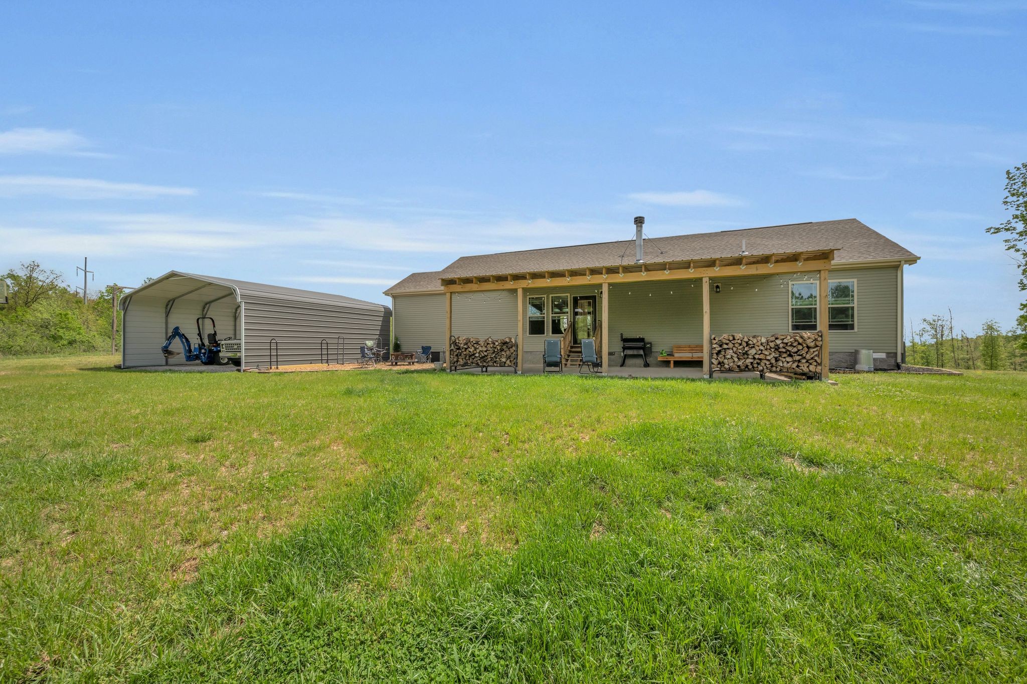 520 Young Rd