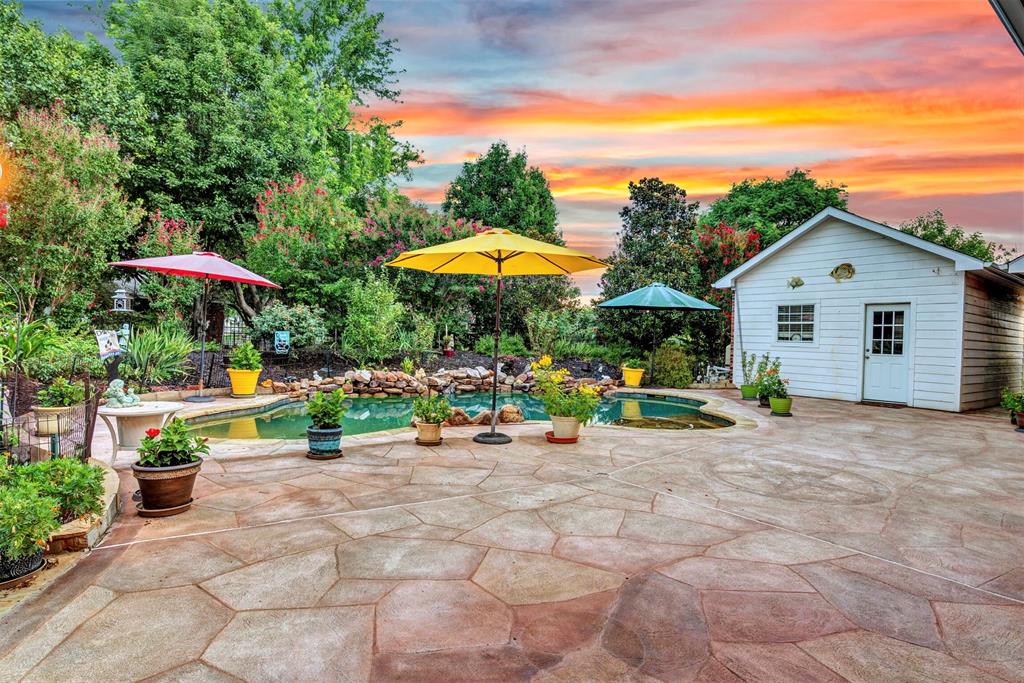 5700 Hathaway Drive