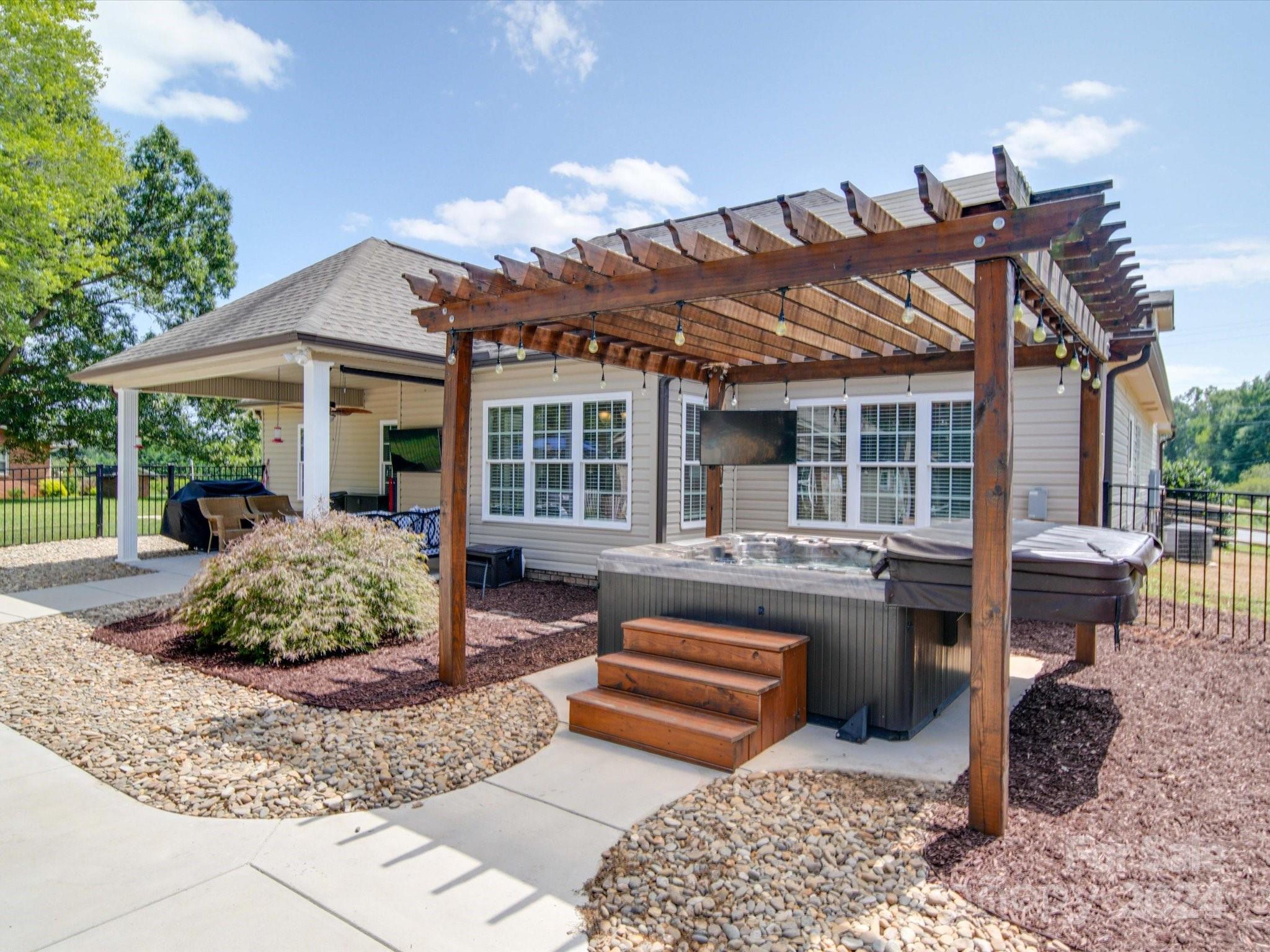 3524 Rilla Hamilton Road