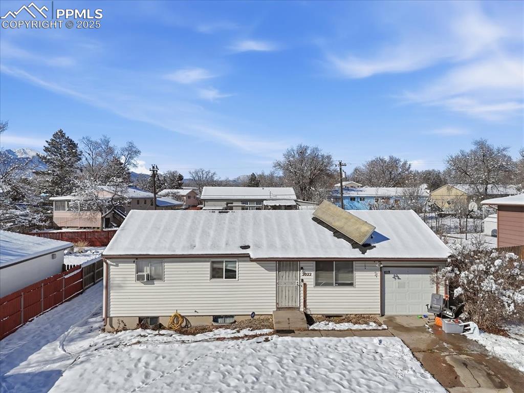 3 BED 2 BATH 1 CAR --- INVESTOR/HOUSE HACKER SPECIAL.  MAKE THIS HOME GREAT AGAIN! ROOM TO BUILD LOTS OF EQUITY. Big yard. Potential for open layout and expanding into the partially finished basement.  Second Bath is in the basement.