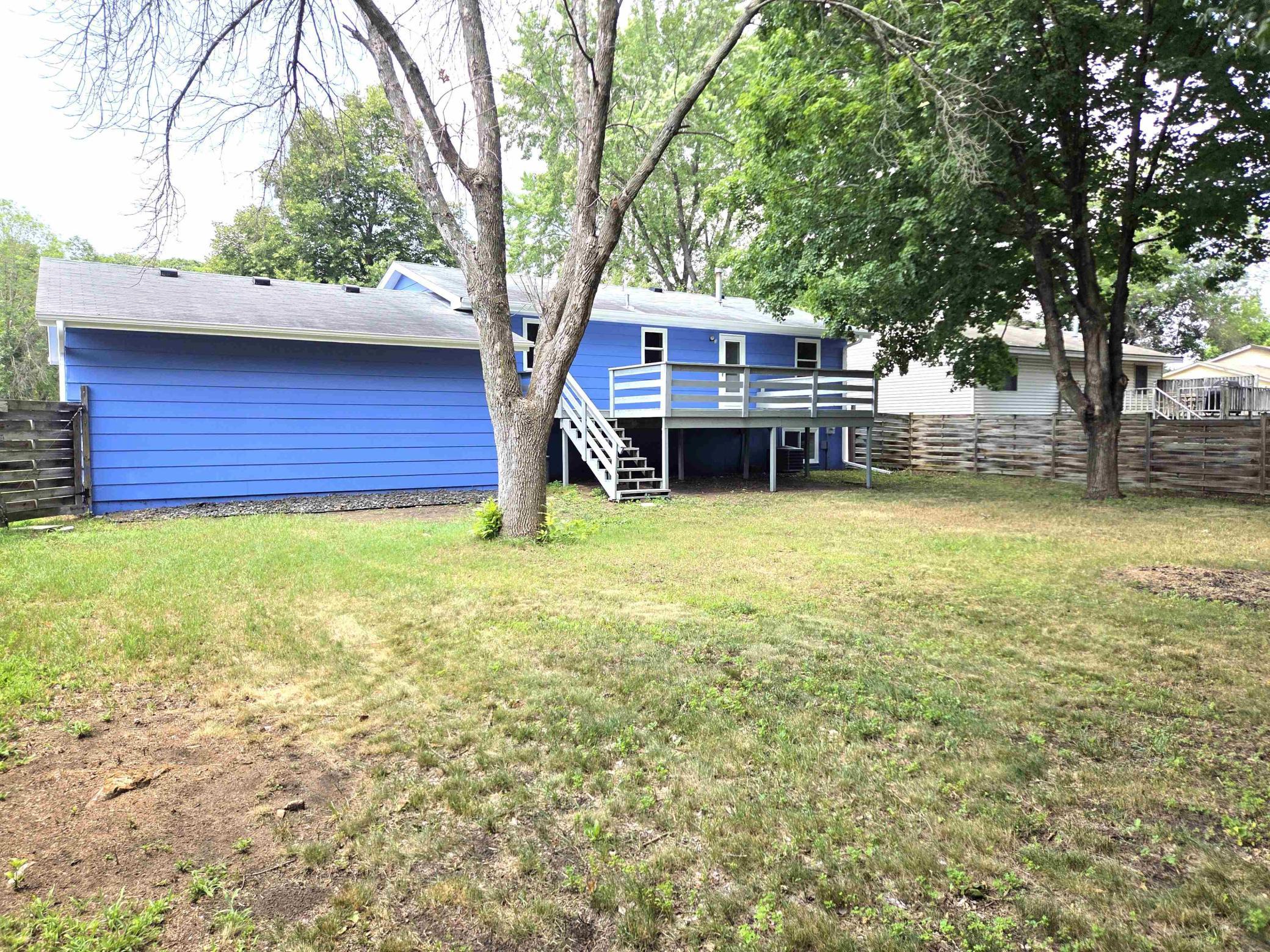 13316 Valley Forge Lane N