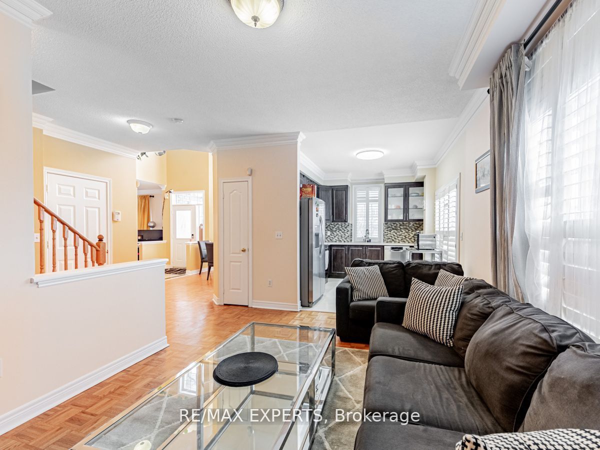 40 Signet Way