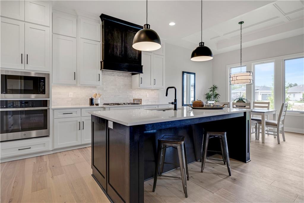 25062 W 98th Place