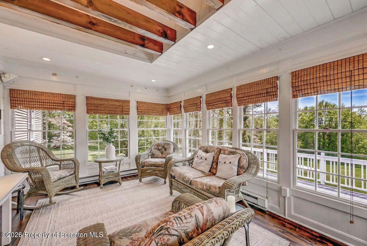 15 Longview Terrace