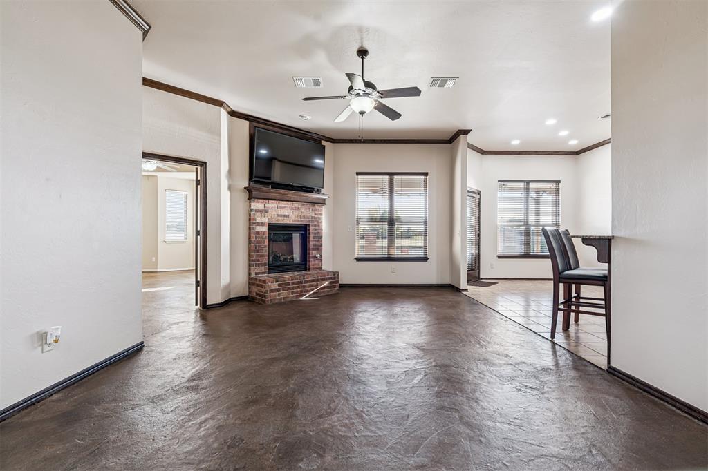 Beautifully renovated and truly move-in ready in Edmond’s desirable Robin Ridge!
This 4-bedroom (or 3 + study), 2-bath home offers 2,171 sq ft of thoughtfully updated living space with a split floor plan, spacious rooms, and stylish modern finishes throughout.

Nearly every major system and surface has been refreshed or replaced — brand-new roof and gutters (2024), new hot-water tank (2024), new garage doors (2024), new exterior paint (2024), new HVAC (2022), upgraded LED lighting, garage epoxy flooring, added cabinet storage, and even a built-in tornado shelter. It’s a “new home” feel without the new-build price!

All set in the amenity-rich Robin Ridge neighborhood, featuring a pool, clubhouse, basketball court, playgrounds, walking trails, and scenic ponds—plus quick access to the Turnpike, Hefner Parkway, and Edmond schools.