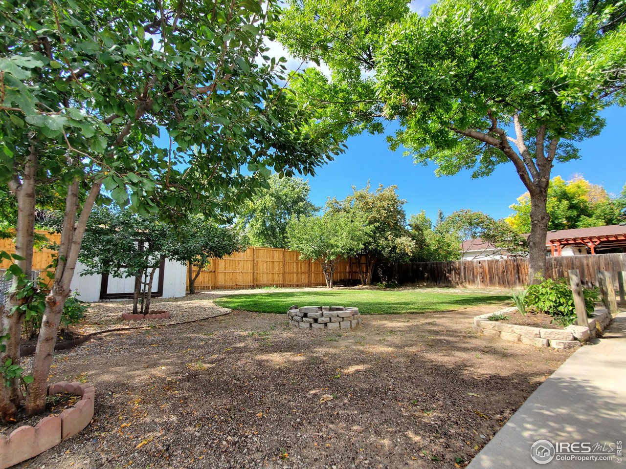 3953 Buena Vista Dr