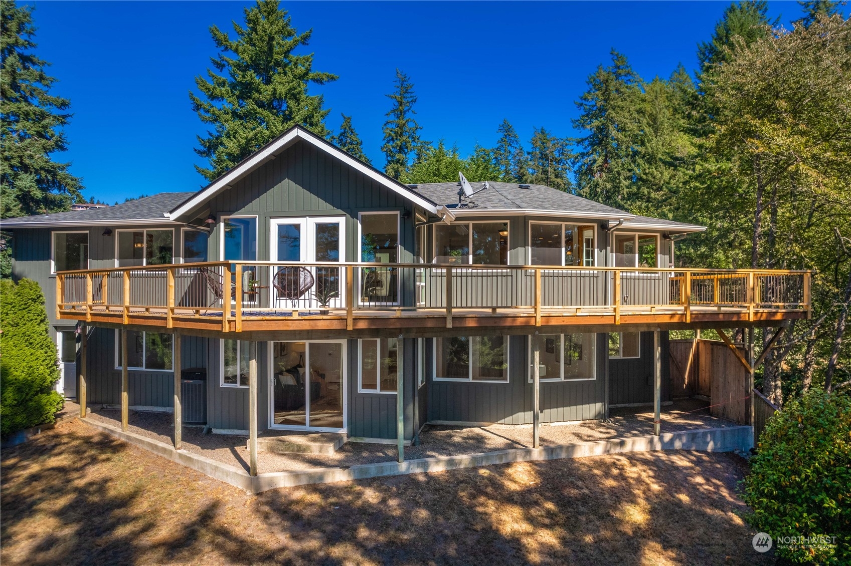 7923 Warren Drive NW, Gig Harbor, WA 98335