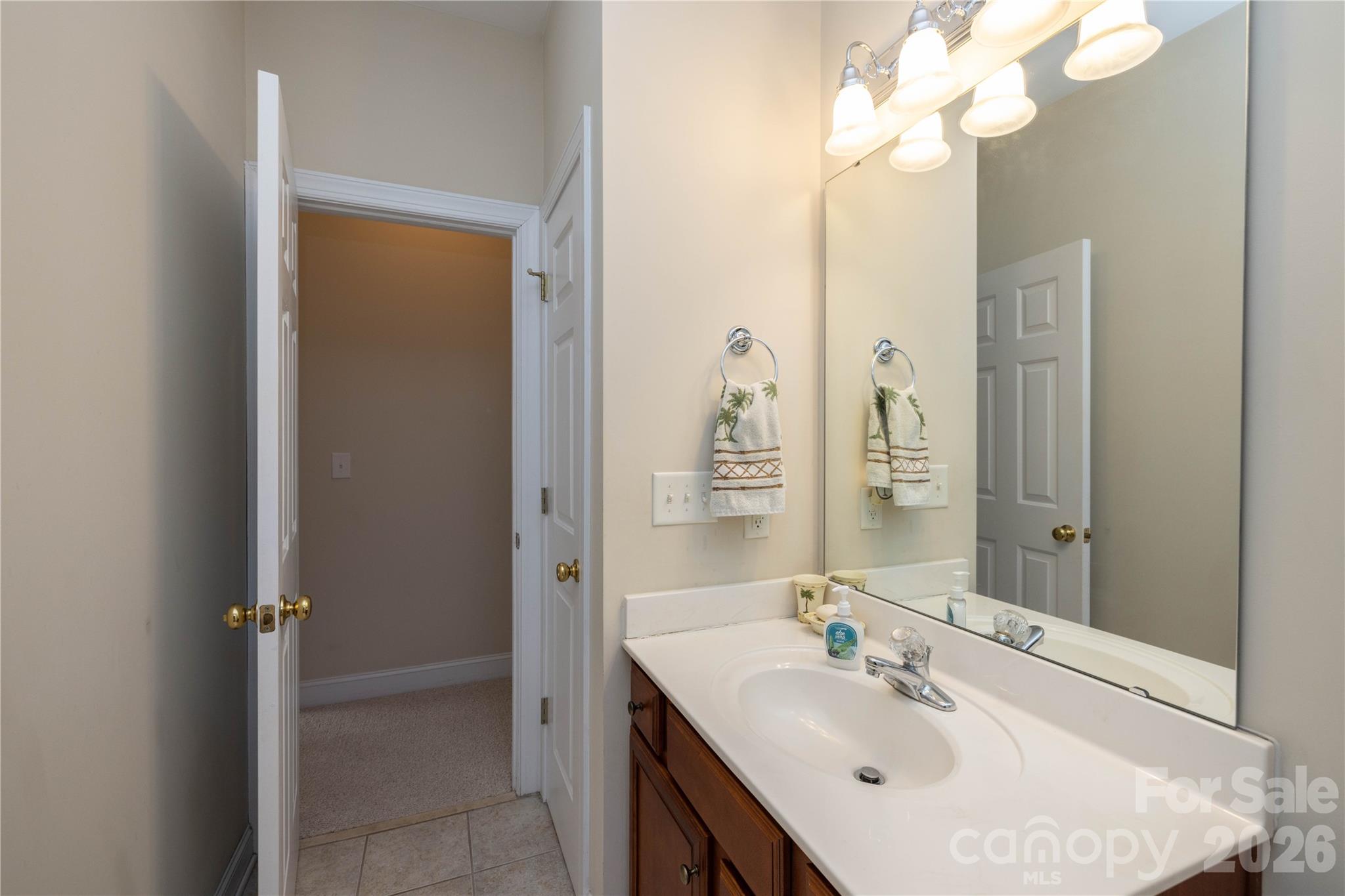 10806 Willow Oak Road